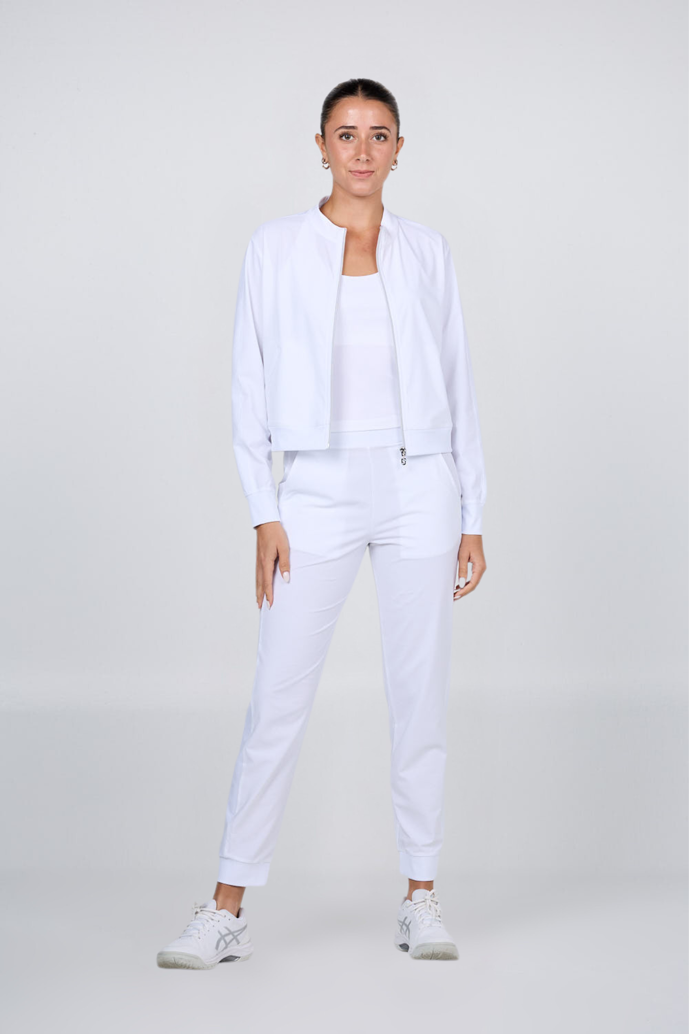 #color_white