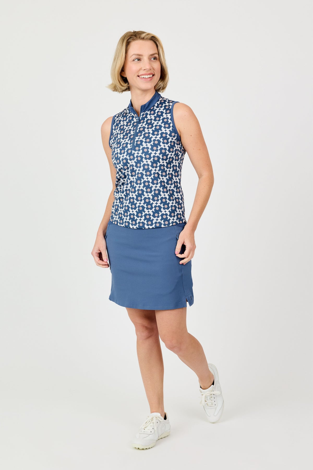 Half Zip Sleeveless - Quiet Force