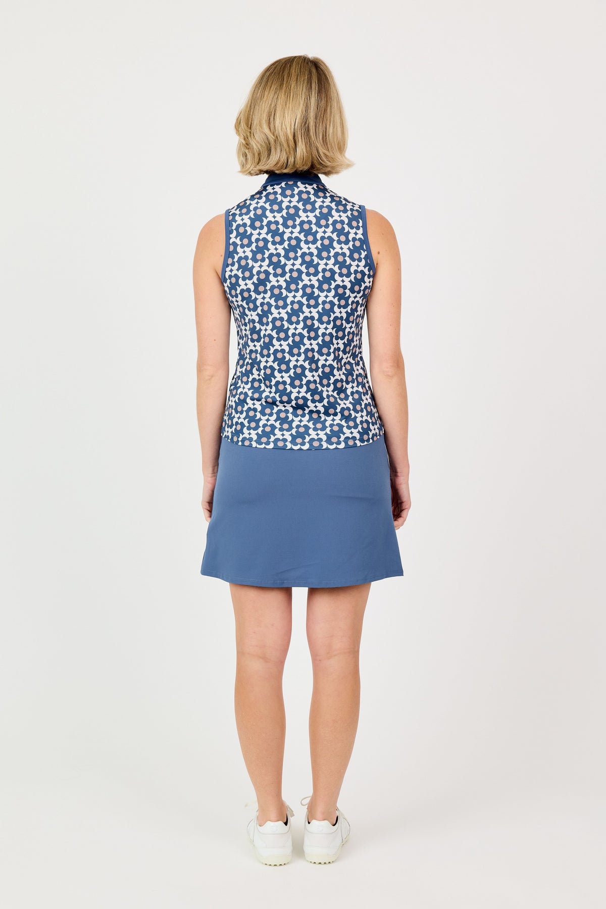 Half Zip Sleeveless - Quiet Force