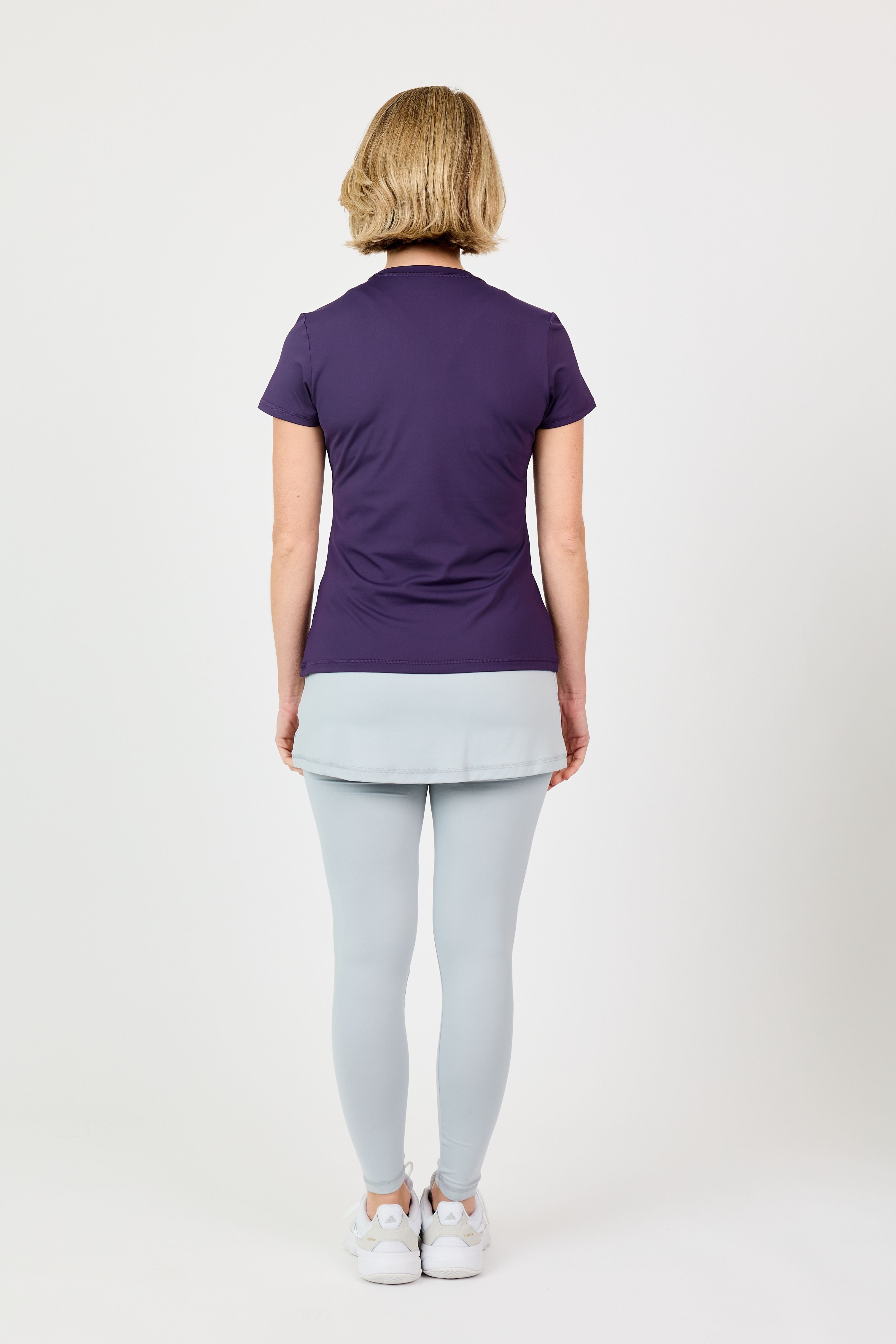 #color_plum